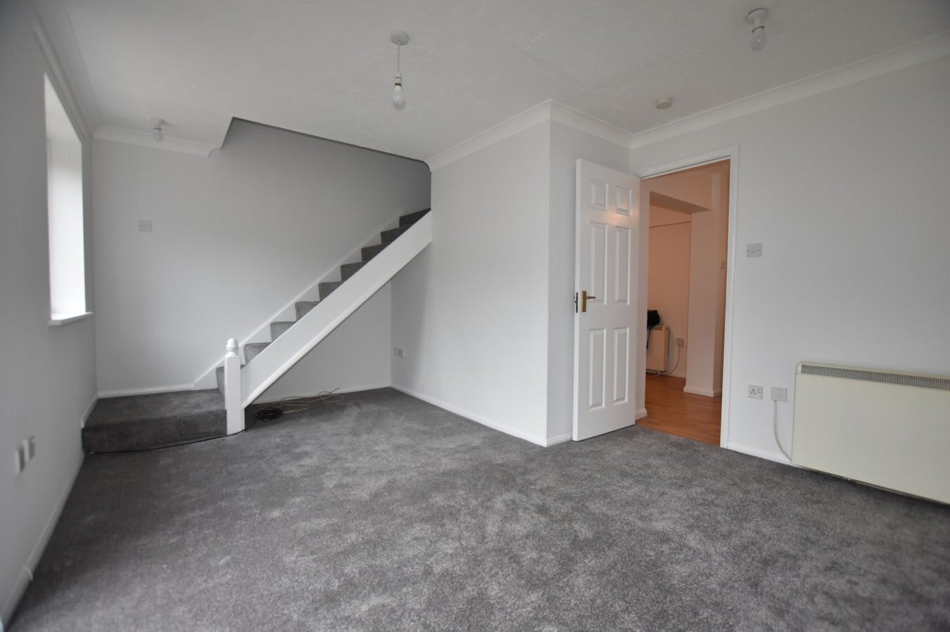 Challis Place, Binfield, Bracknell, RG42 Image 2