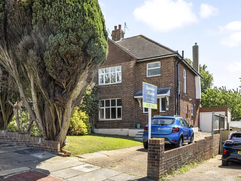 Property thumbnail 3 out of 3