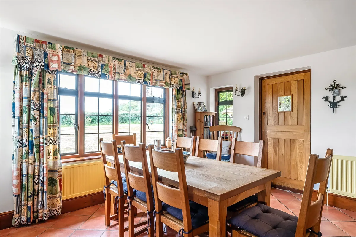 Misbrooks Green Road, Beare Green, Dorking, RH5