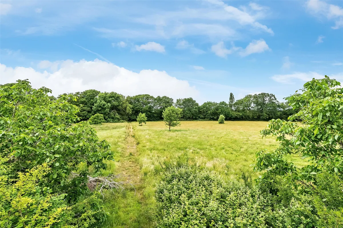 Misbrooks Green Road, Beare Green, Dorking, RH5