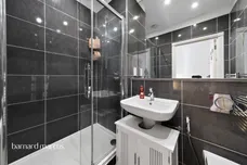 Glanville Way, EPSOM