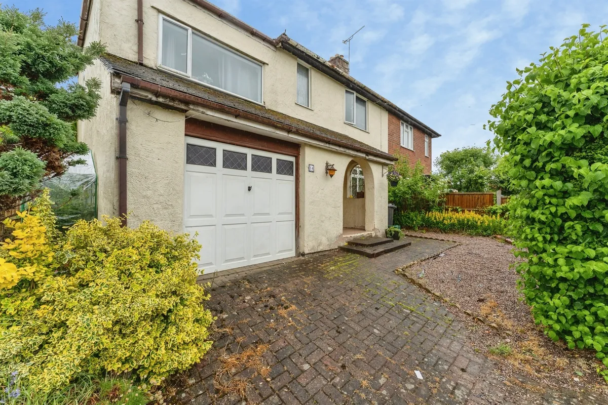 Windsor Drive, Broughton, Chester