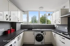 Putney Hill, London