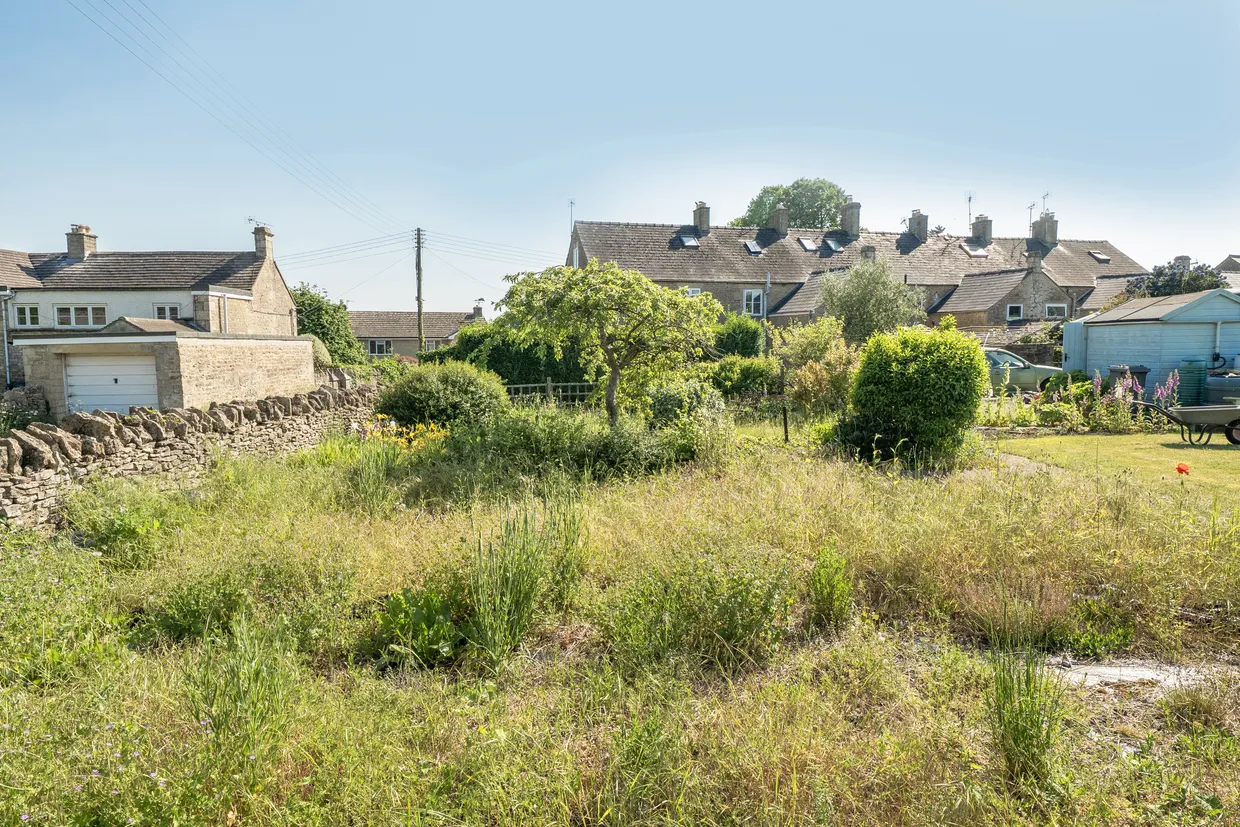 Brownshill, Stroud, GL6 photo 12