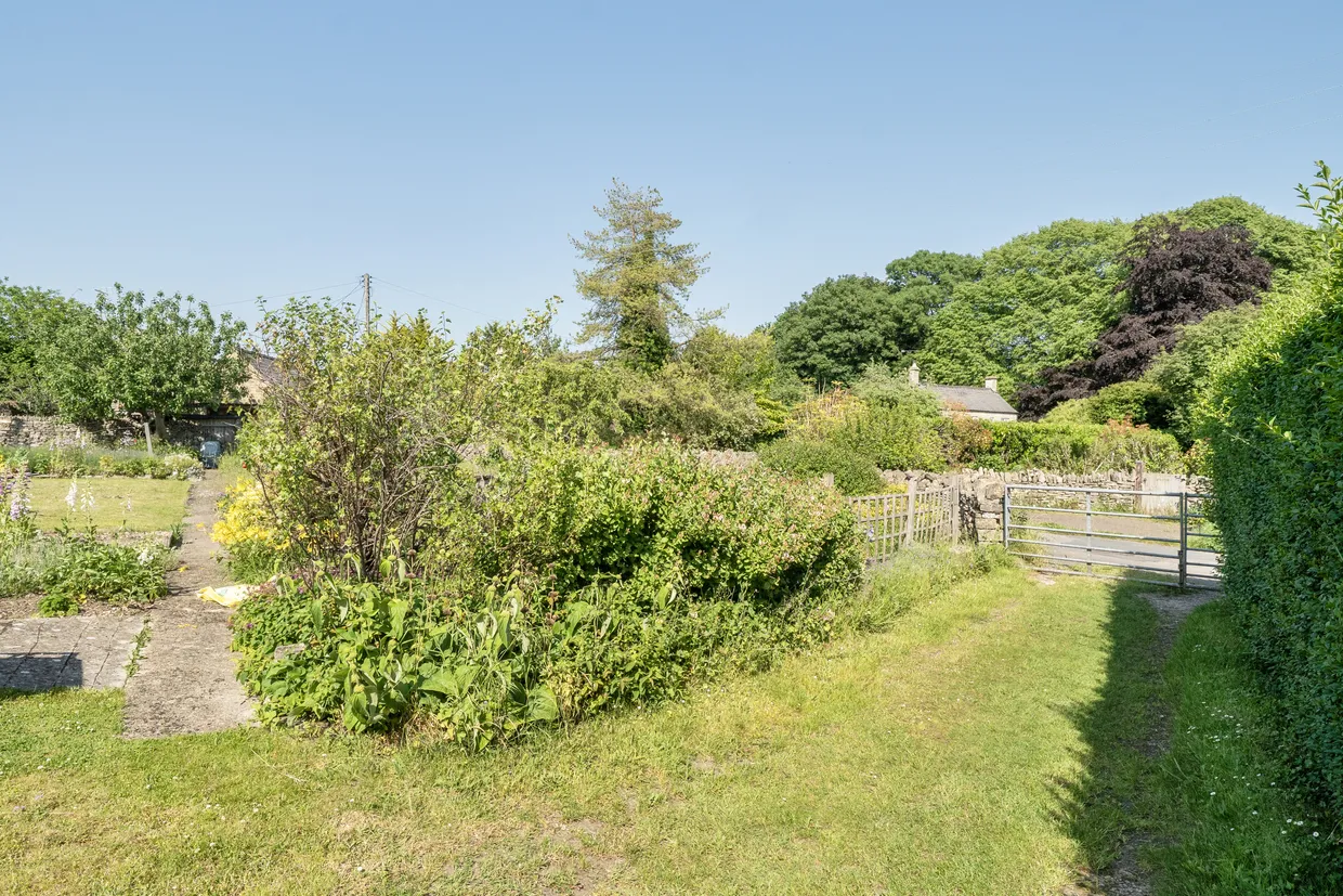 Brownshill, Stroud, GL6 photo 13