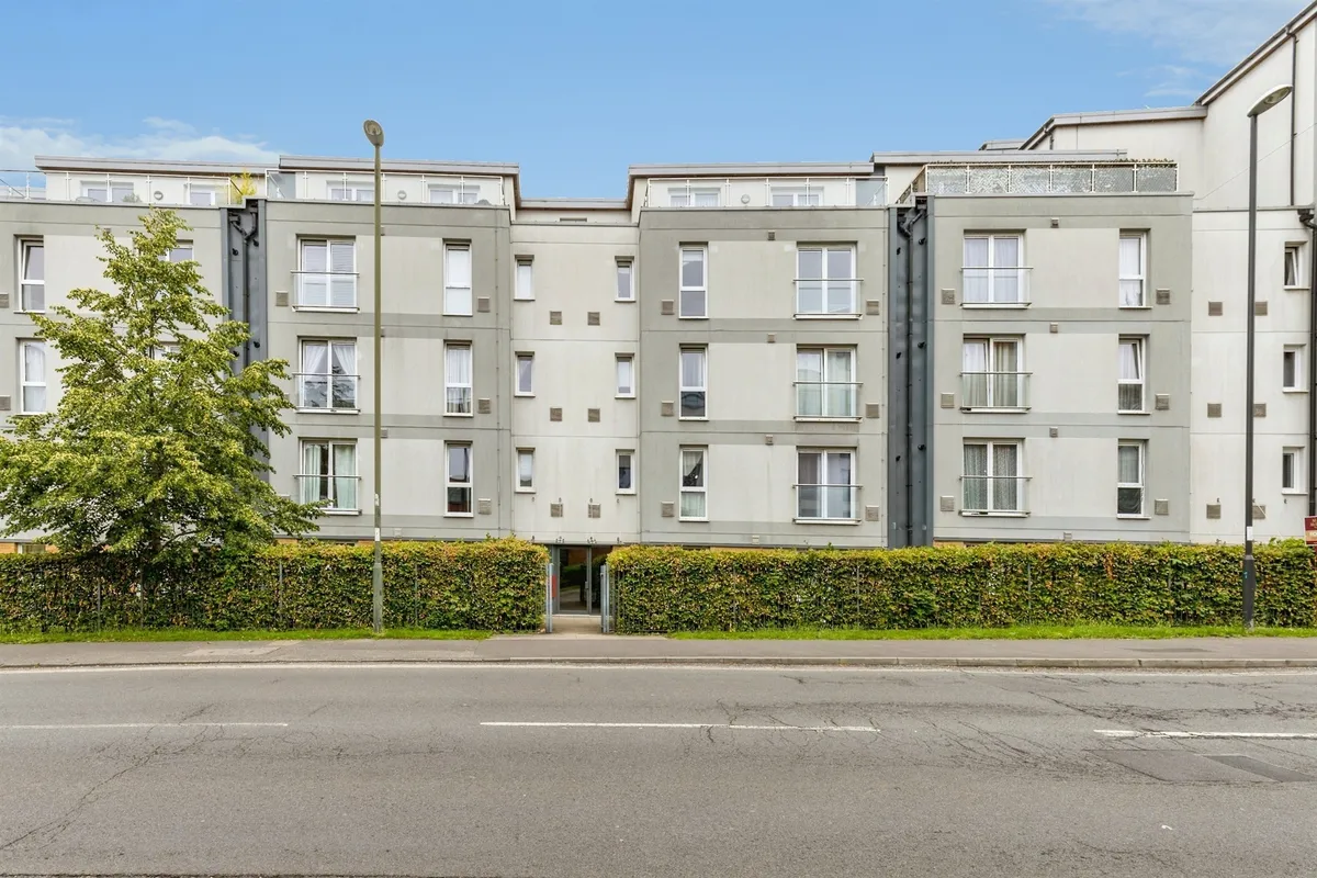 West Green Drive, Crawley