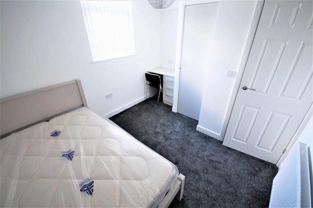 St. Margaret Road, Coventry, CV1 2BT Image 1
