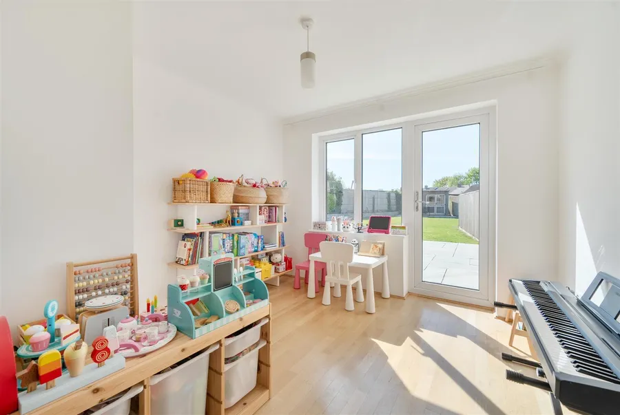 Property Image 14