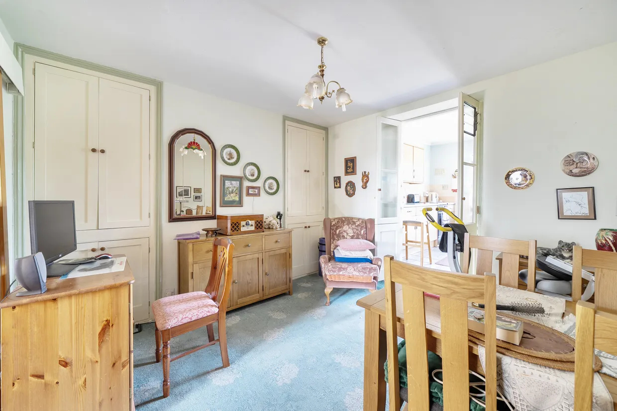 Brownshill, Stroud, GL6 photo 4