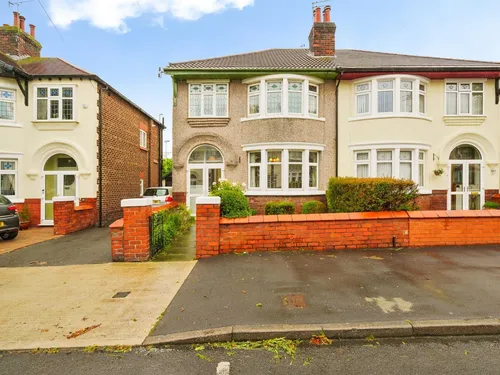 Winchester Drive, Wallaseyphoto