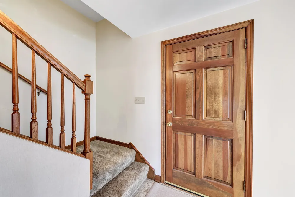 1082 Kenwood St, Green Bay, WI 54304