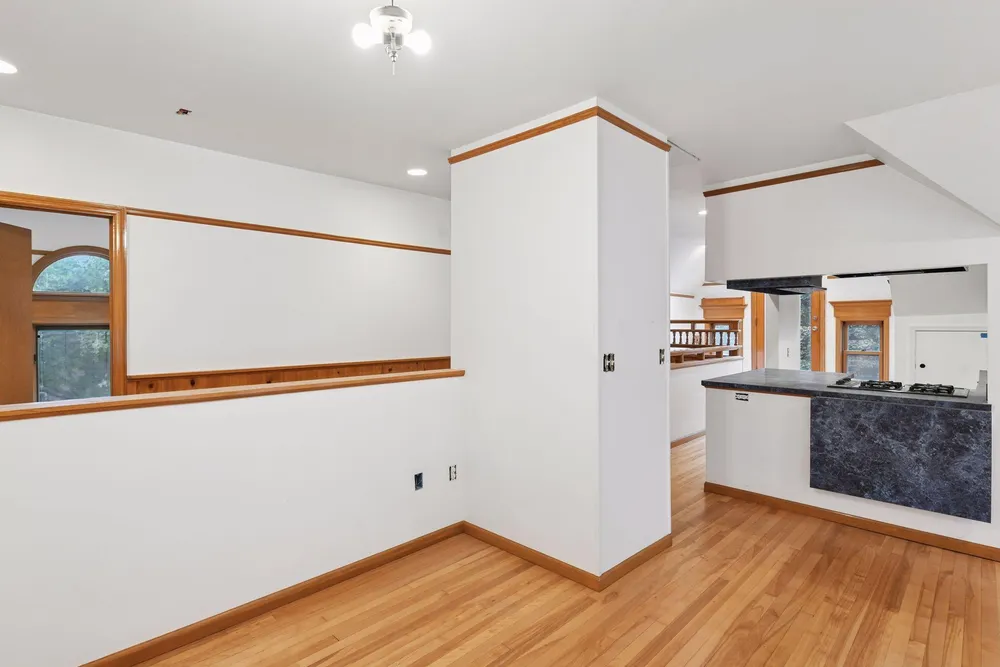 1820 Colfax Ave S, Minneapolis, MN 55403