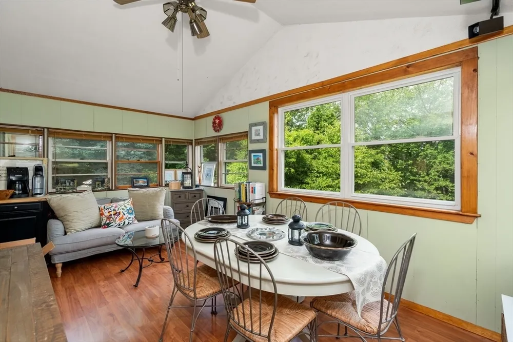 12 Ruby Rd, Saugus, MA 01906