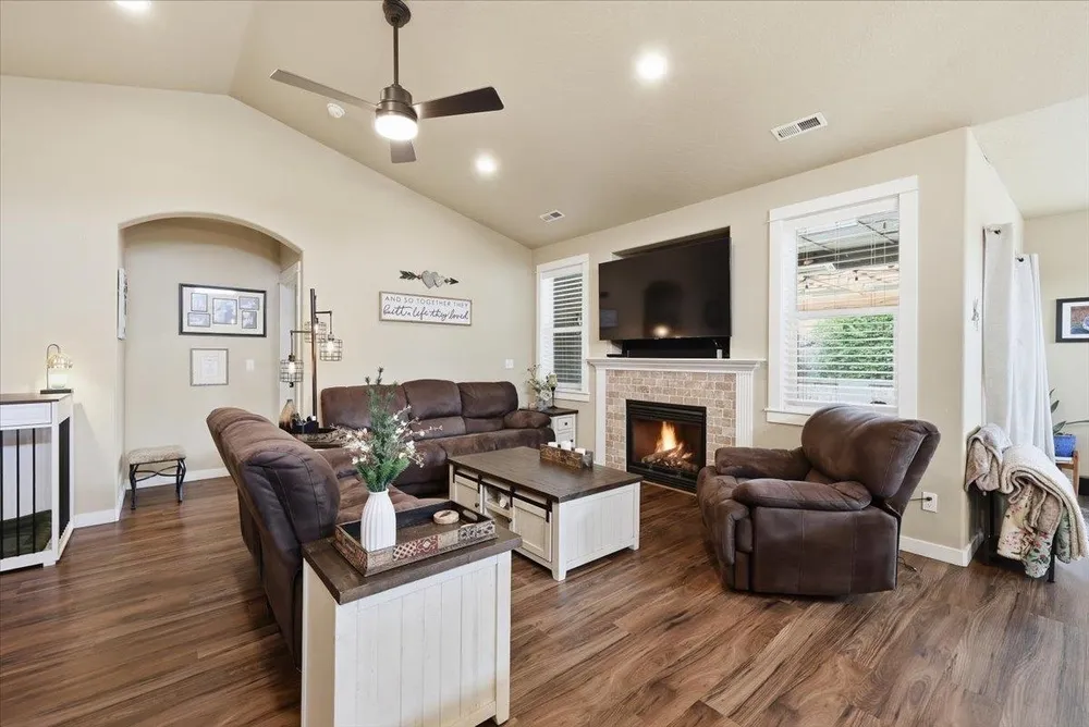 4520 E 22nd Ct, Spokane, WA 99223