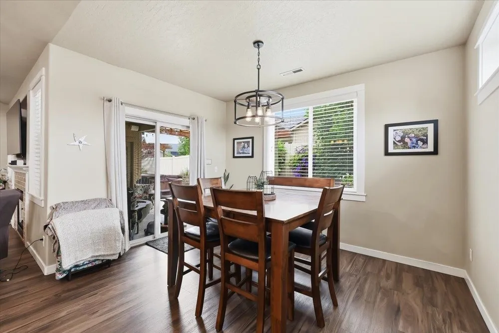 4520 E 22nd Ct, Spokane, WA 99223