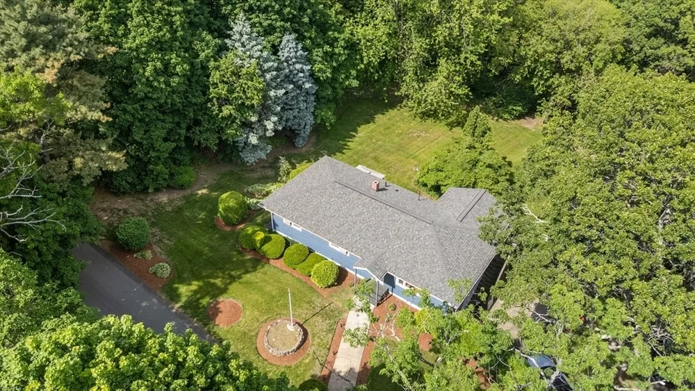 12 Ruby Rd, Saugus, MA 01906