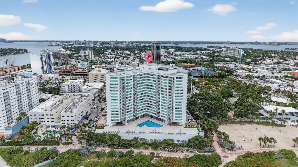 7135 Collins Ave, Miami Beach, FL 33141