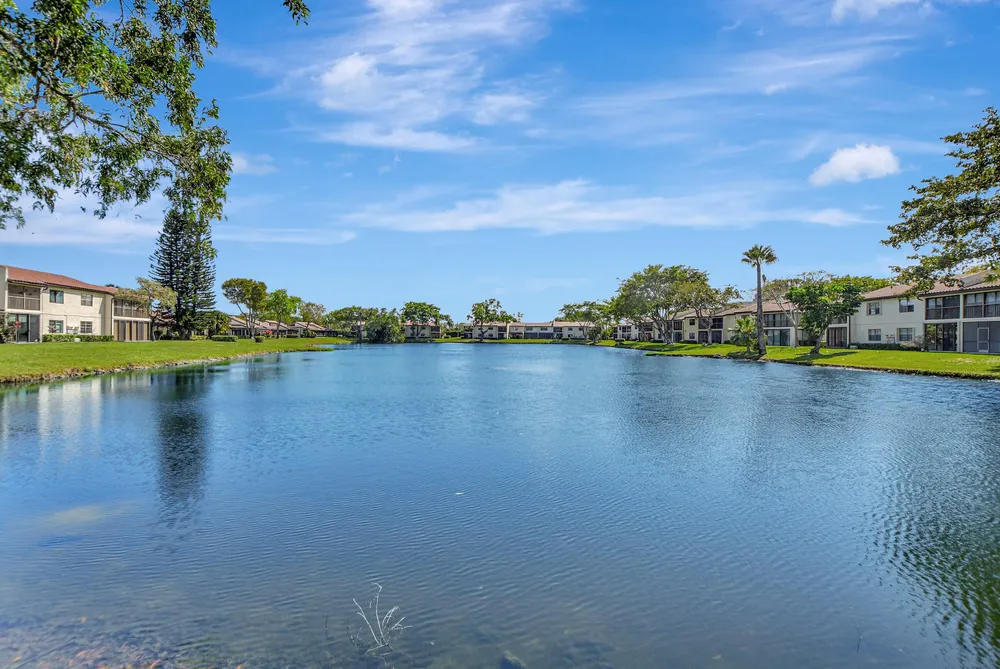 21864 Arriba Real, Boca Raton, FL 33433