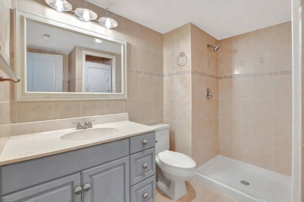 21864 Arriba Real, Boca Raton, FL 33433