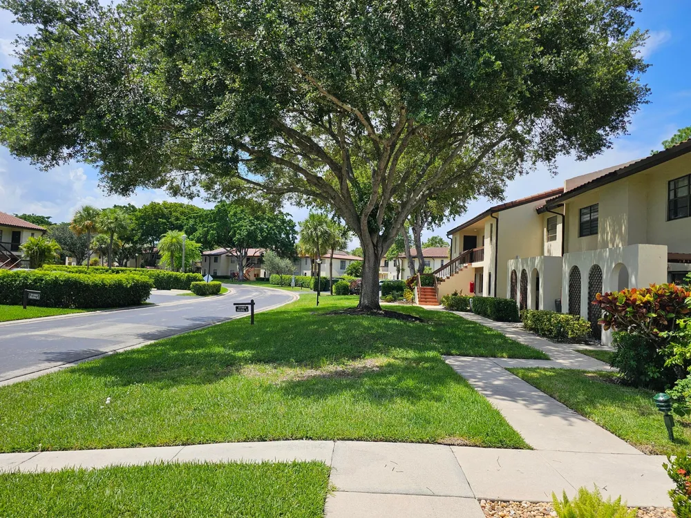 21864 Arriba Real, Boca Raton, FL 33433