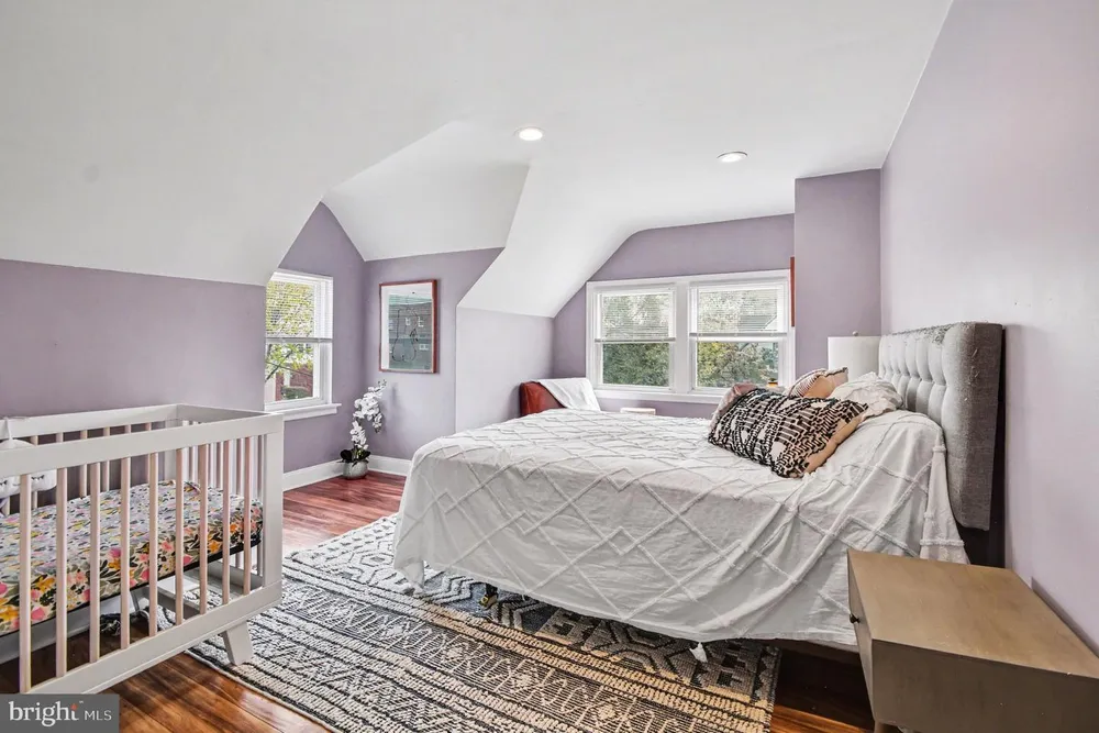 916 E Gowen Ave, Philadelphia, PA 19150
