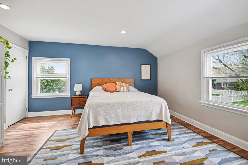 916 E Gowen Ave, Philadelphia, PA 19150