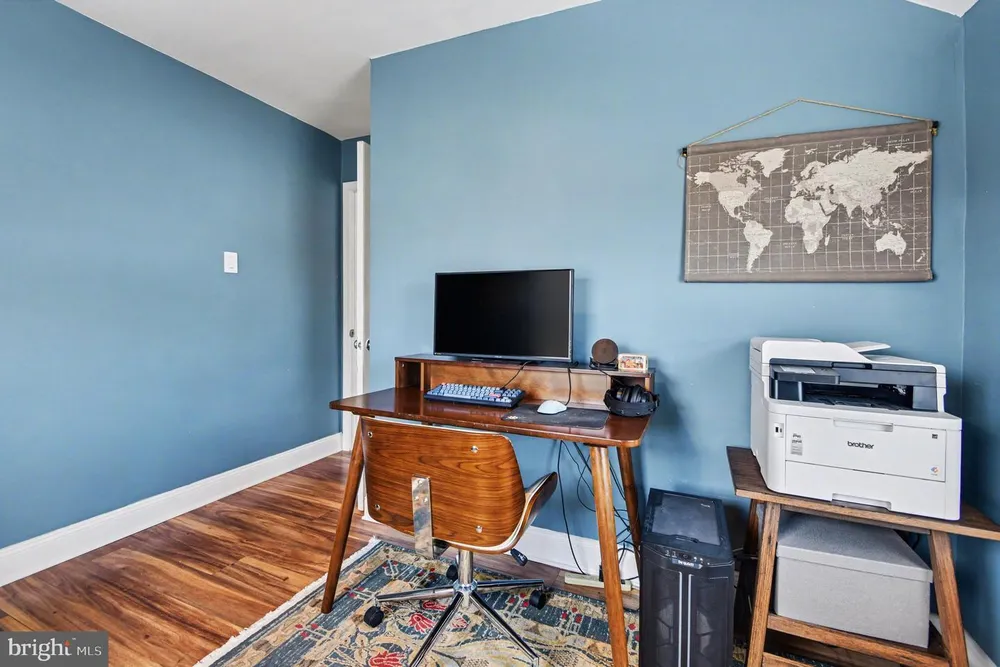 916 E Gowen Ave, Philadelphia, PA 19150