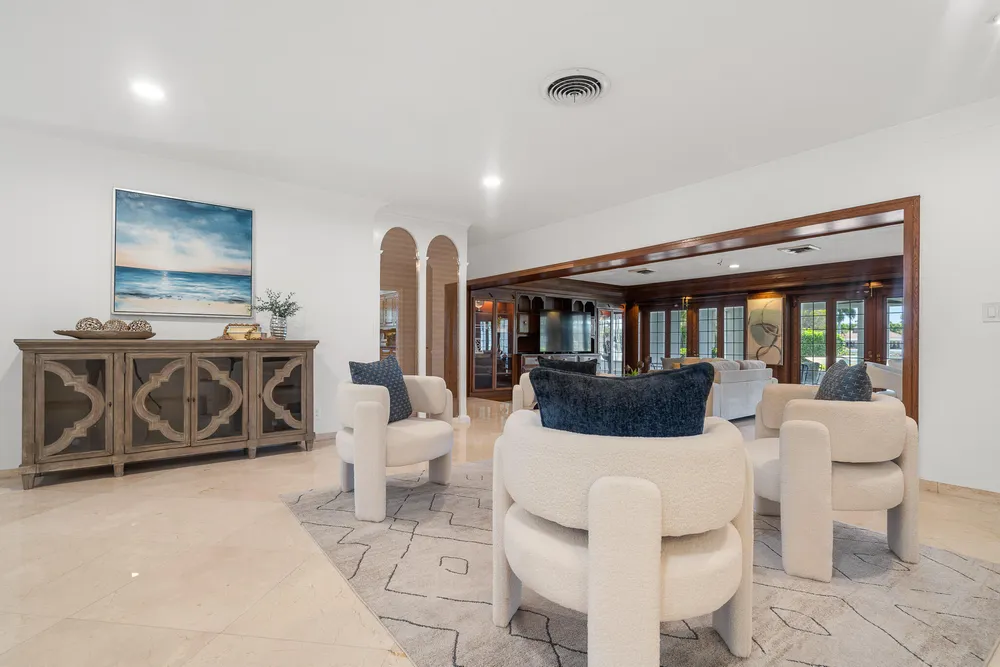 57 Cayuga Rd, Sea Ranch Lakes, FL 33308