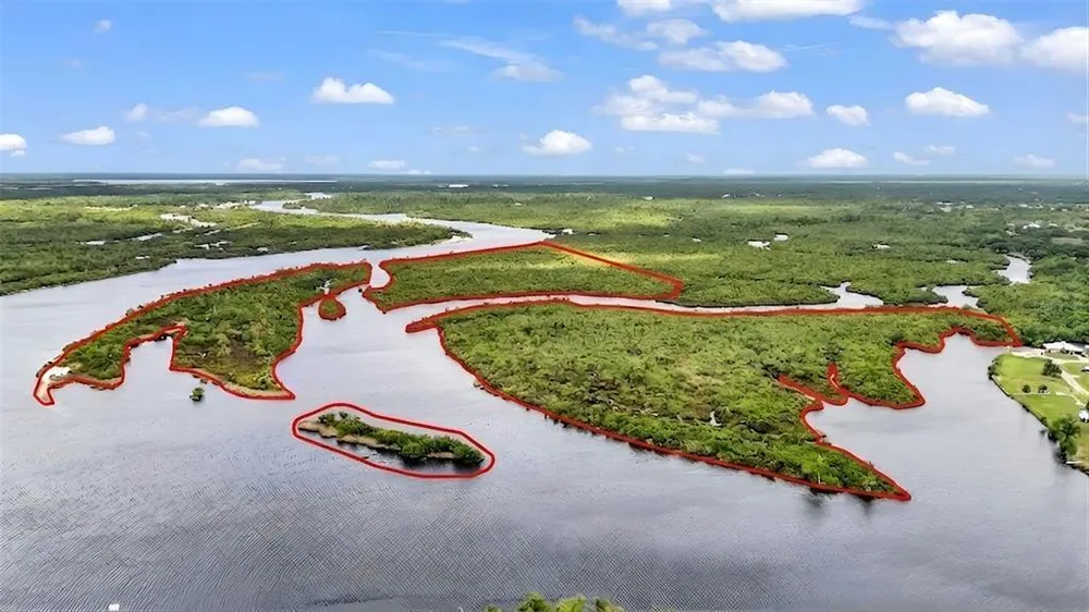 SW Sunnybreeze Rd, Arcadia, FL 34269