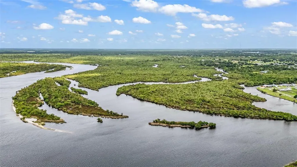SW Sunnybreeze Rd, Arcadia, FL 34269