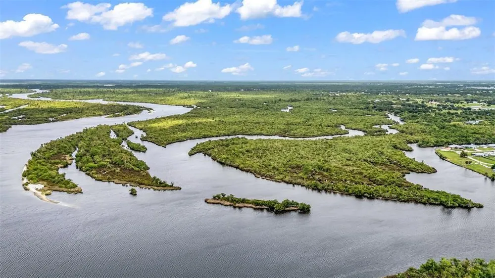 SW Sunnybreeze Rd, Arcadia, FL 34269