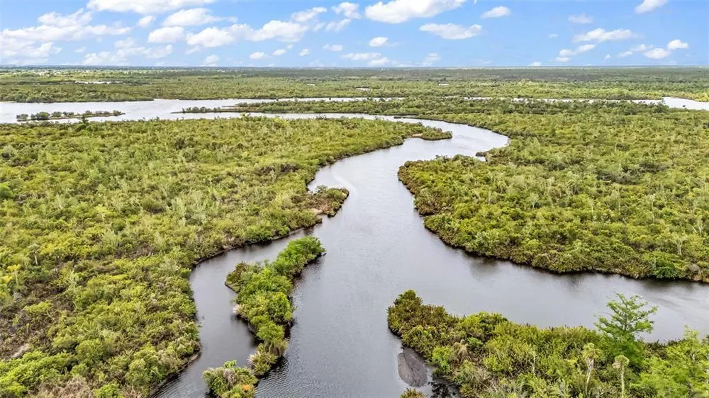 SW Sunnybreeze Rd, Arcadia, FL 34269