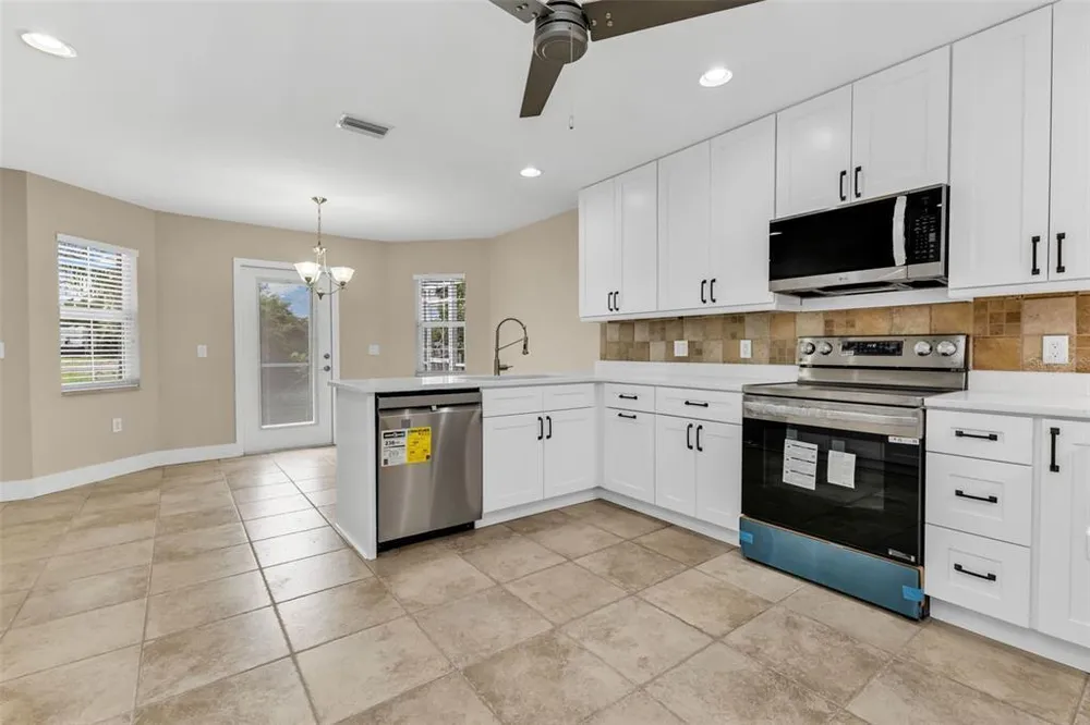 28401 Coco Palm Dr, Punta Gorda, FL 33982