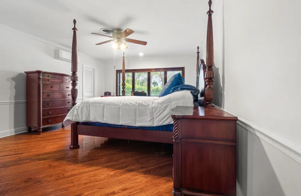 57 Cayuga Rd, Sea Ranch Lakes, FL 33308