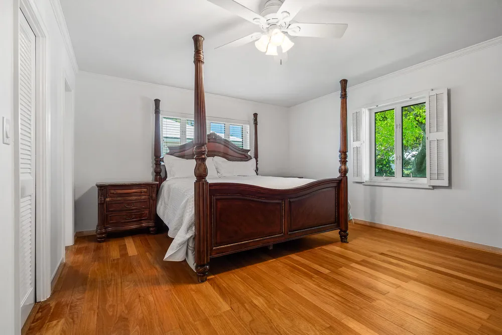 57 Cayuga Rd, Sea Ranch Lakes, FL 33308