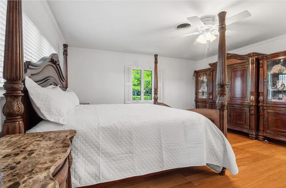 57 Cayuga Rd, Sea Ranch Lakes, FL 33308