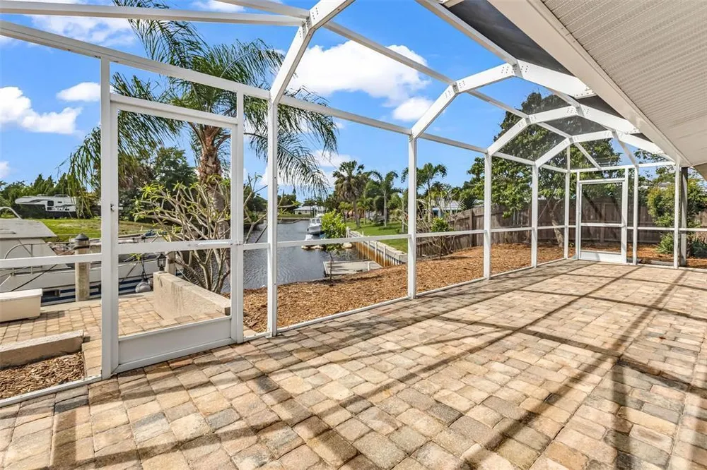 28401 Coco Palm Dr, Punta Gorda, FL 33982