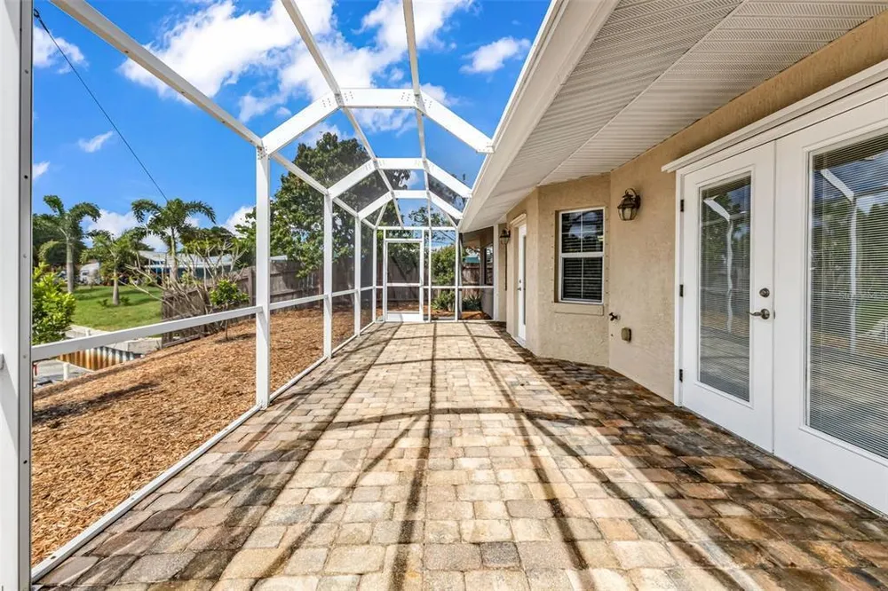 28401 Coco Palm Dr, Punta Gorda, FL 33982