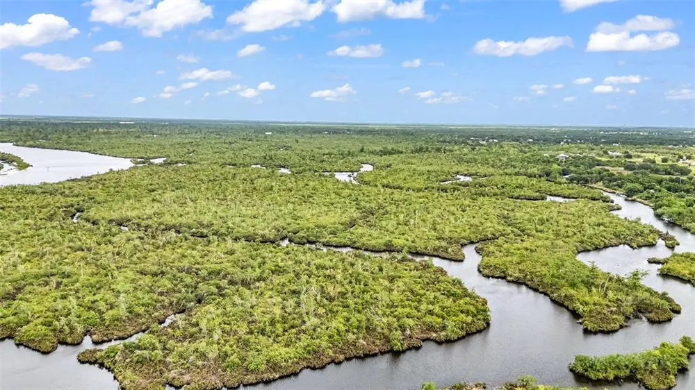 SW Sunnybreeze Rd, Arcadia, FL 34269