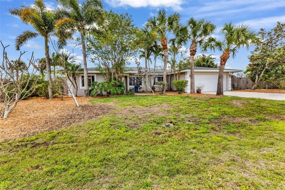 28401 Coco Palm Dr, Punta Gorda, FL 33982