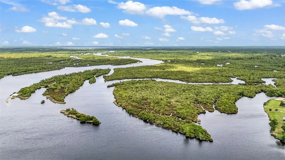 SW Sunnybreeze Rd, Arcadia, FL 34269