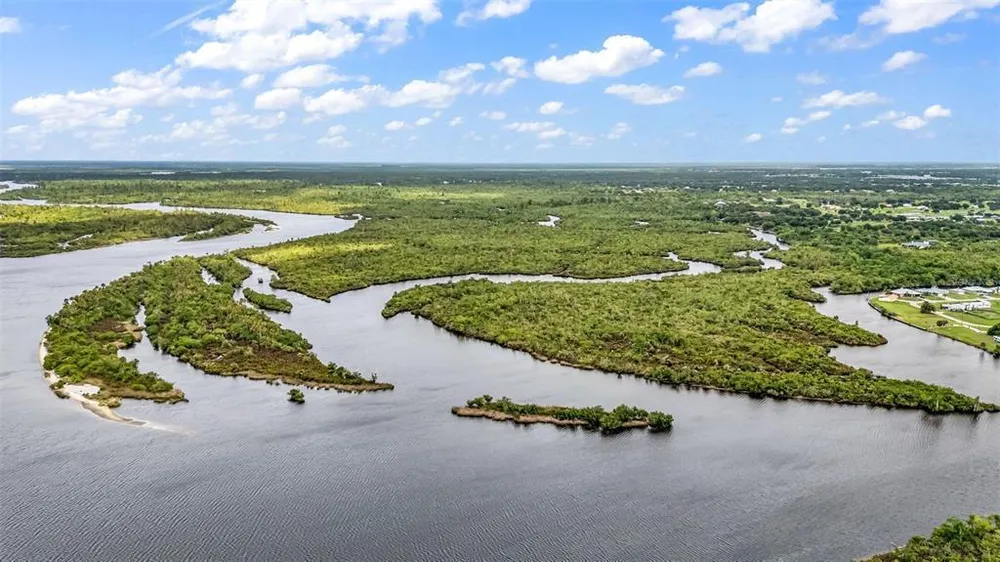 SW Sunnybreeze Rd, Arcadia, FL 34269