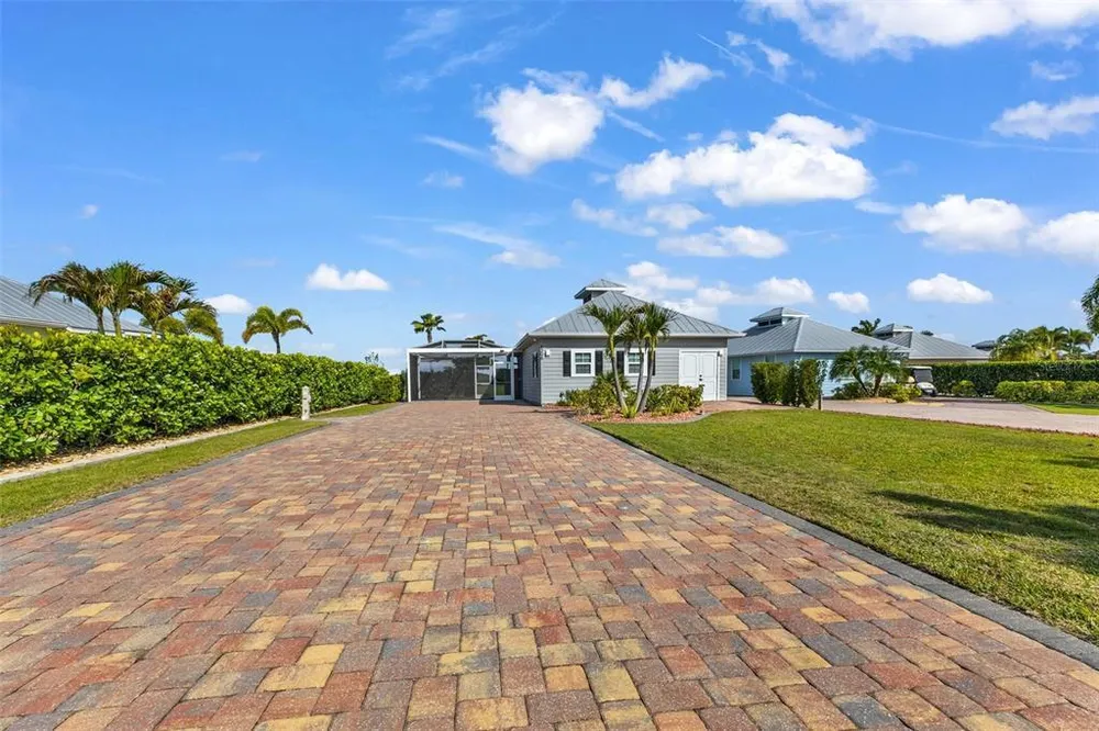 8306 SW Sand Crane Circle, Arcadia, FL 34269