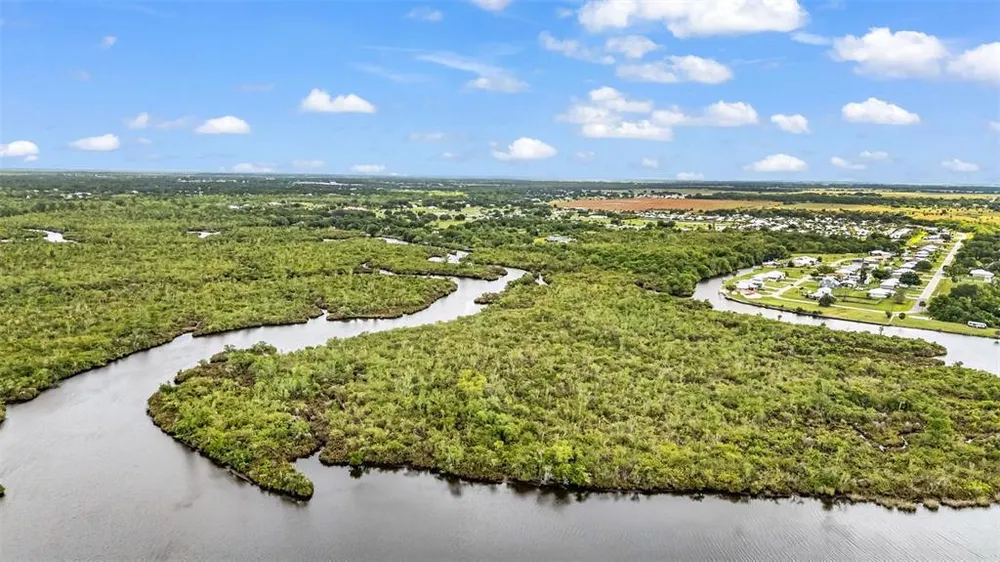 SW Sunnybreeze Rd, Arcadia, FL 34269