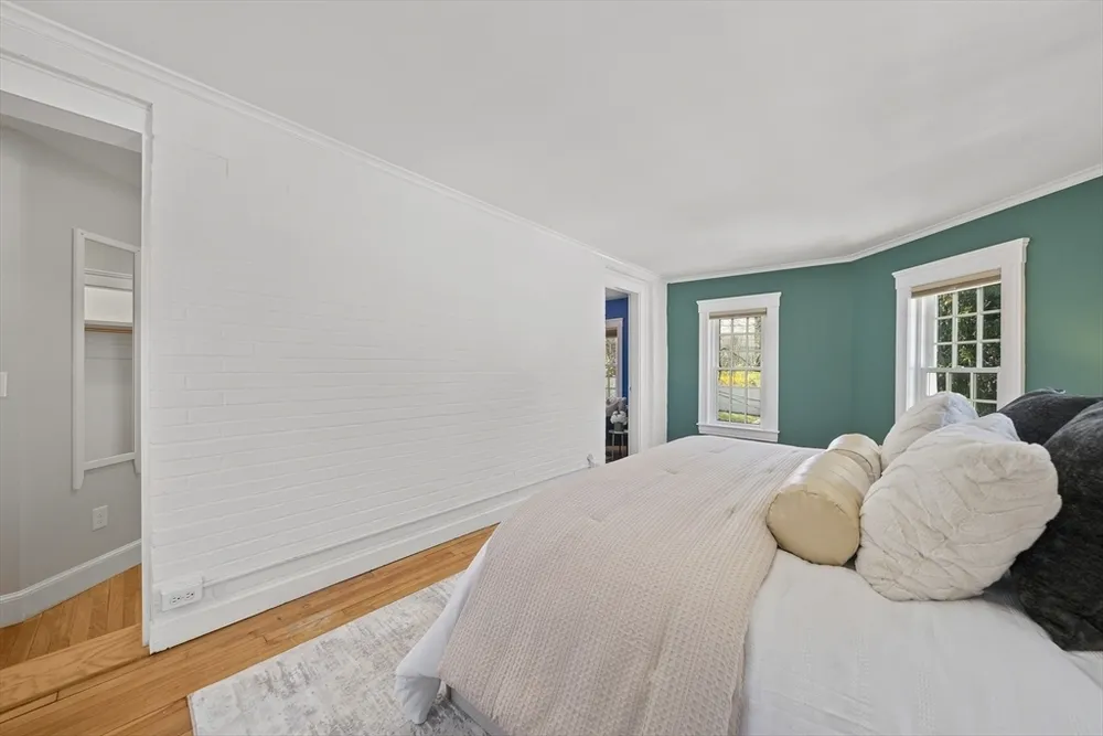 247 Stratford St, Boston, MA 02132