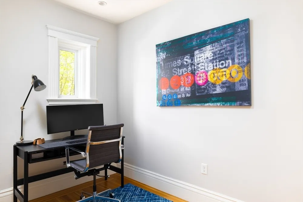 14 Marshal St, Brookline, MA 02446