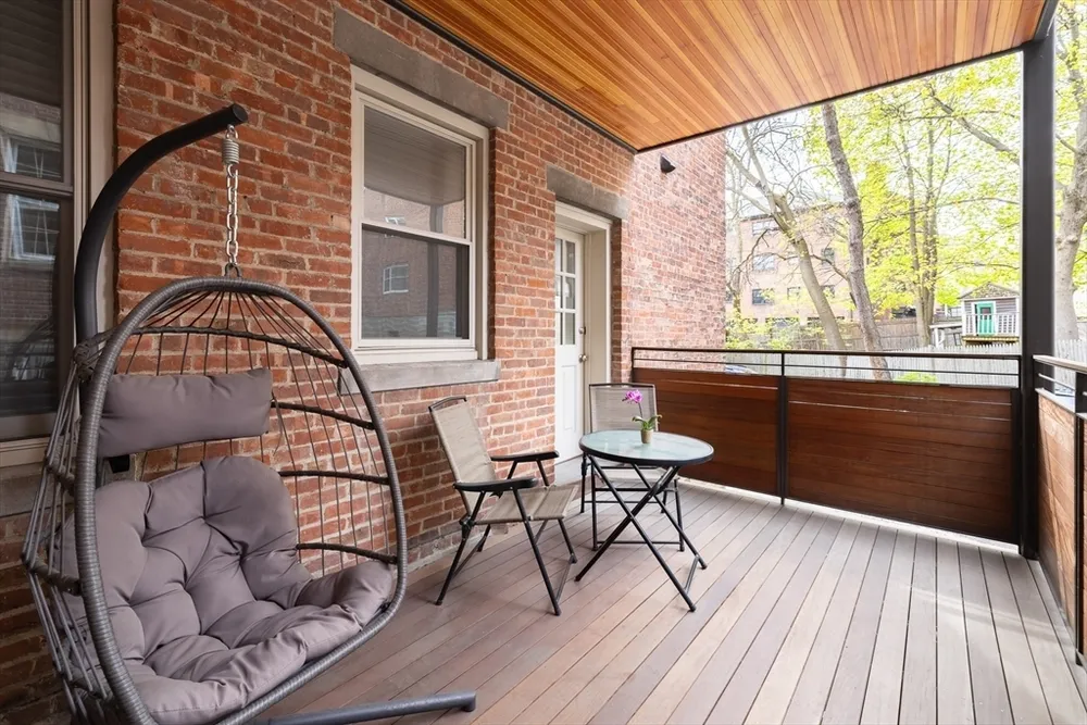 14 Marshal St, Brookline, MA 02446