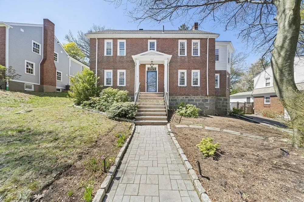 247 Stratford St, Boston, MA 02132