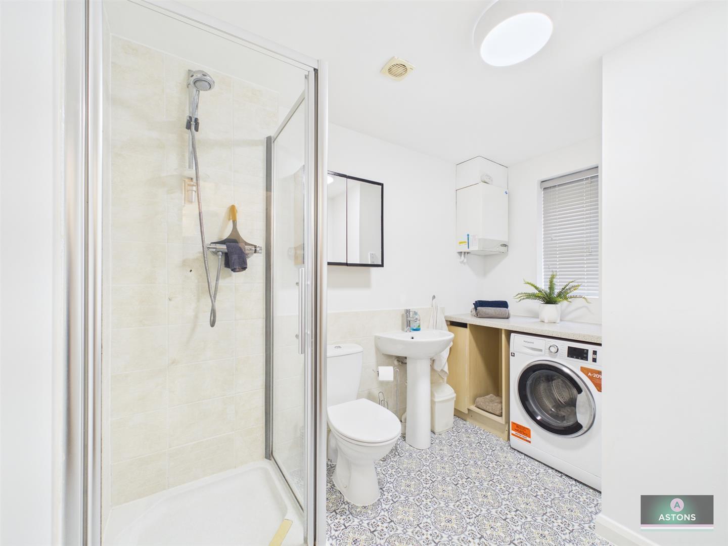 Rawlinson Road, Maidenbower Image 12