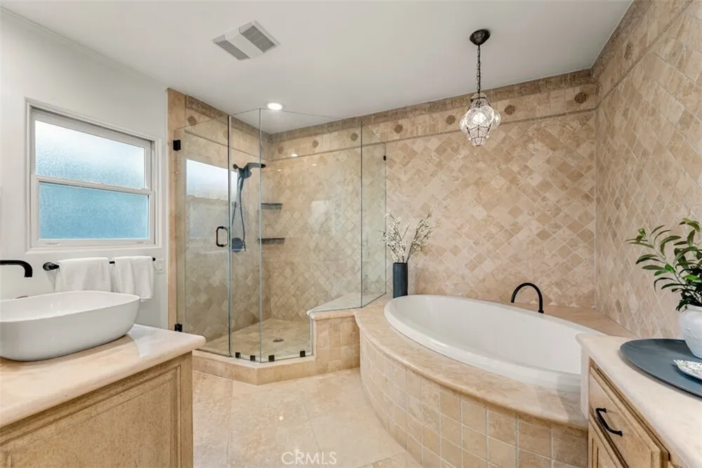 1940 Skycrest Dr, Fullerton, CA 92831